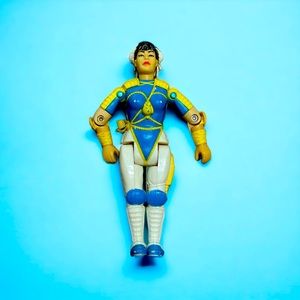 Vintage 1993 Hasbro Capcom GI Joe Street Fighter II Chun Li Figure